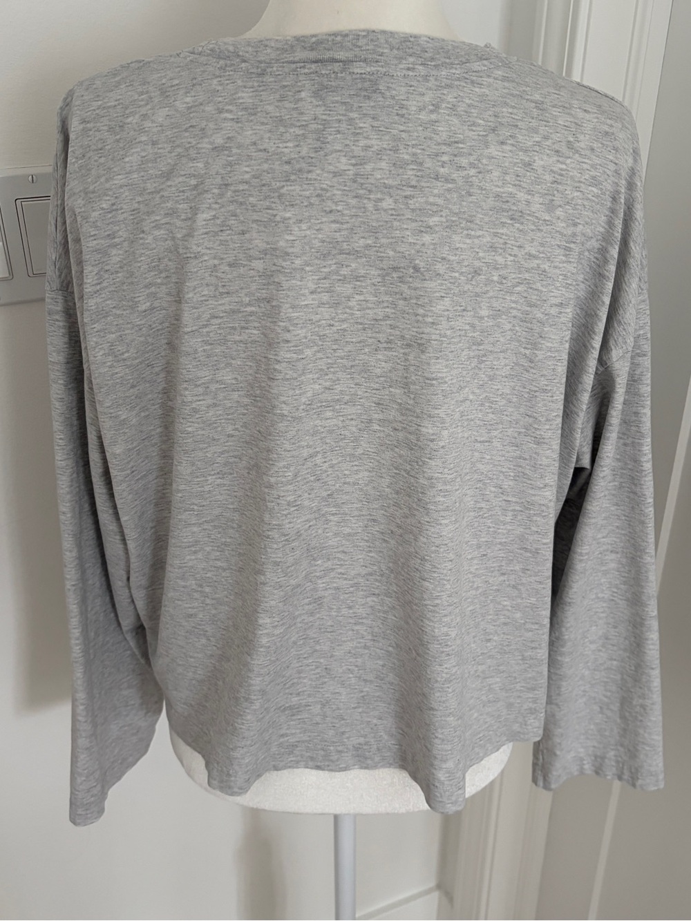 COS Women’s L Gray 100% Cotton Cropped Oversized Long Sleeve Boxy Top*Q2 - Picture 3 of 4
